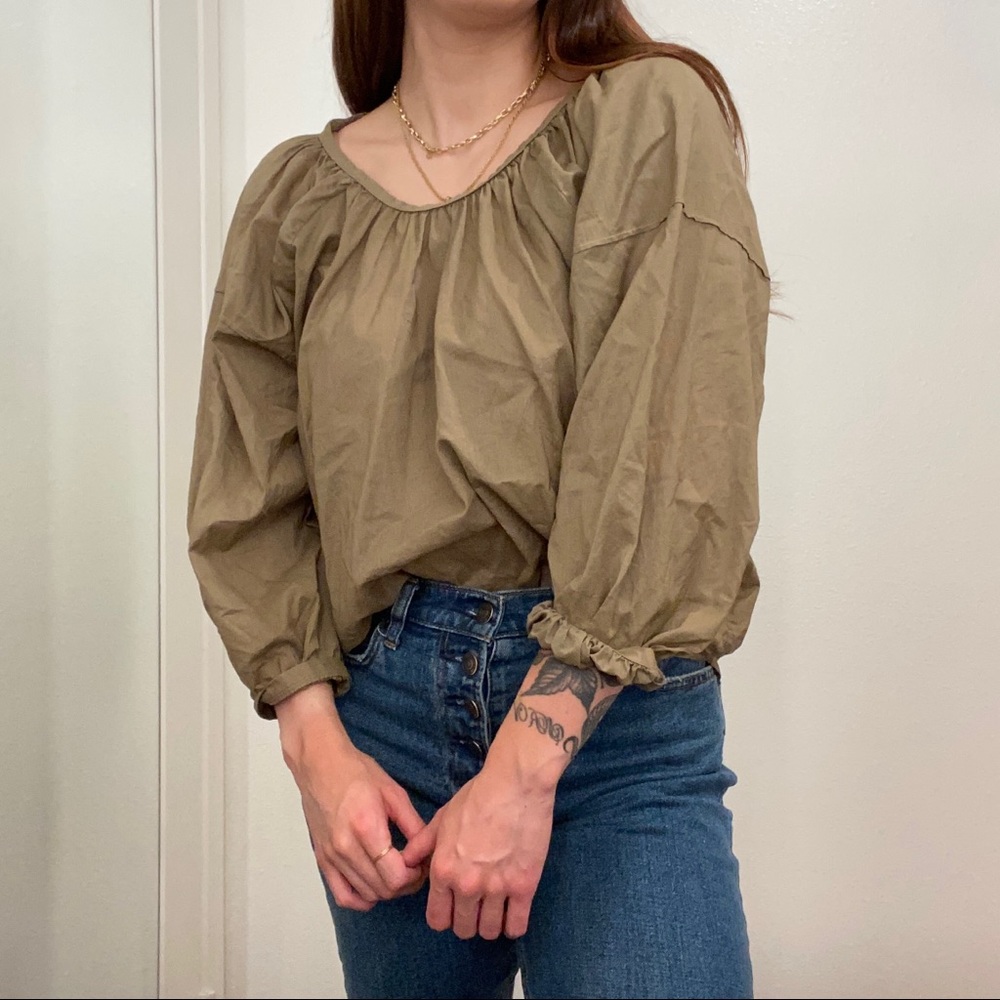 Everlane top